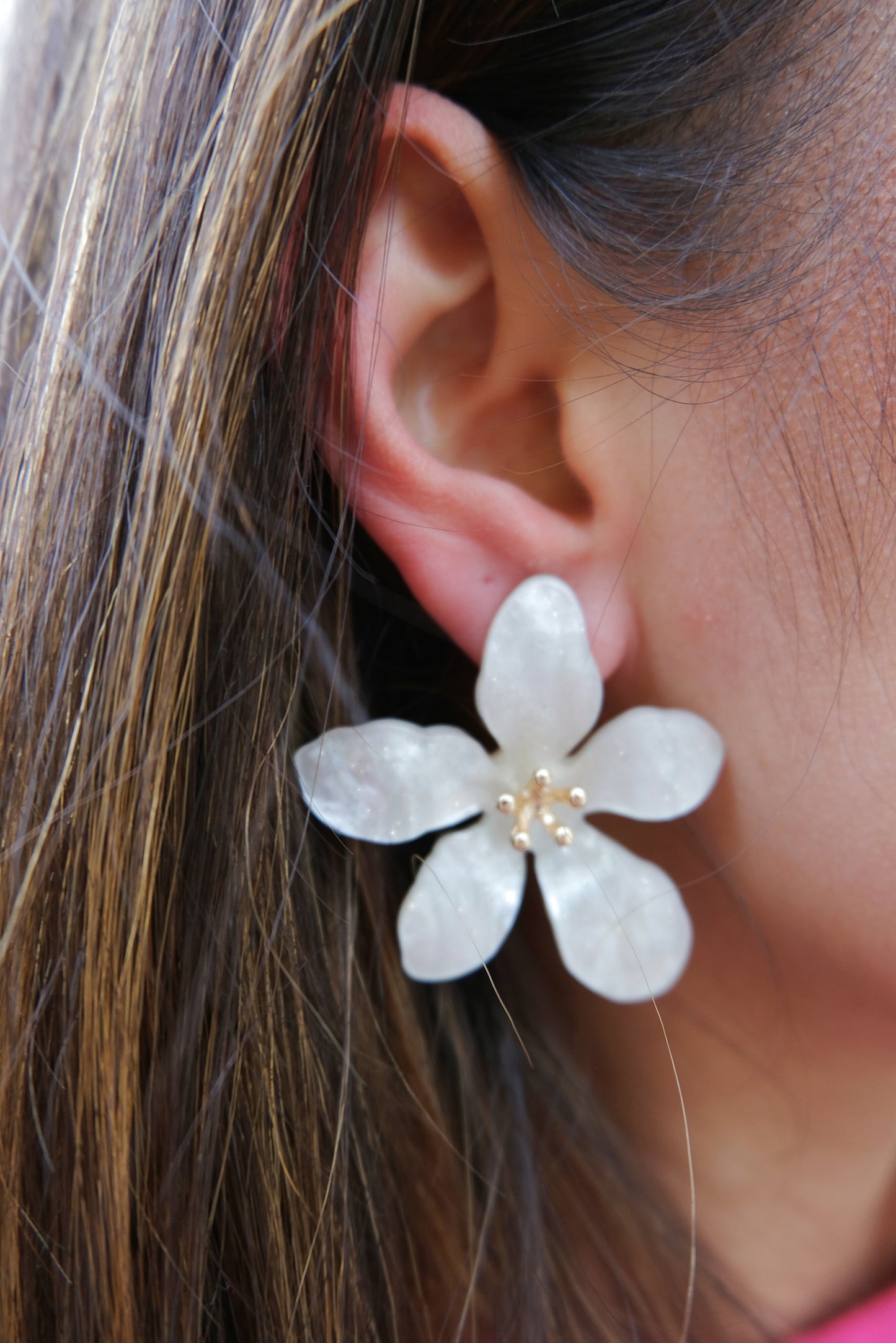 Lily Flower Earrings (wit)